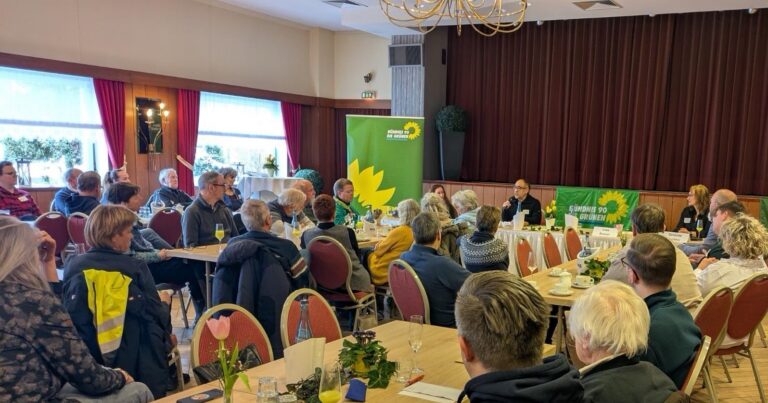 Mut, Haltung und klare Worte gegen Ausgrenzung:                                      Erdal Ahlatçi setzt auf dem Neujahrsempfang ein starkes Signal für   Vielfalt und Demokratie